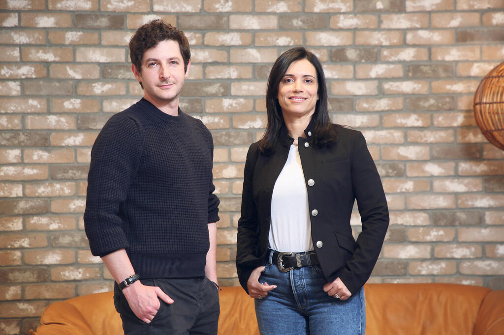 Yali Saar (left), Keren Yakolev Zur (Reyan Preuss) קרן יקולב צור מנכ״לית ומייסדת Dappas ו יהלי סער מייסד משותף ומנכ”ל Tailor Brands
