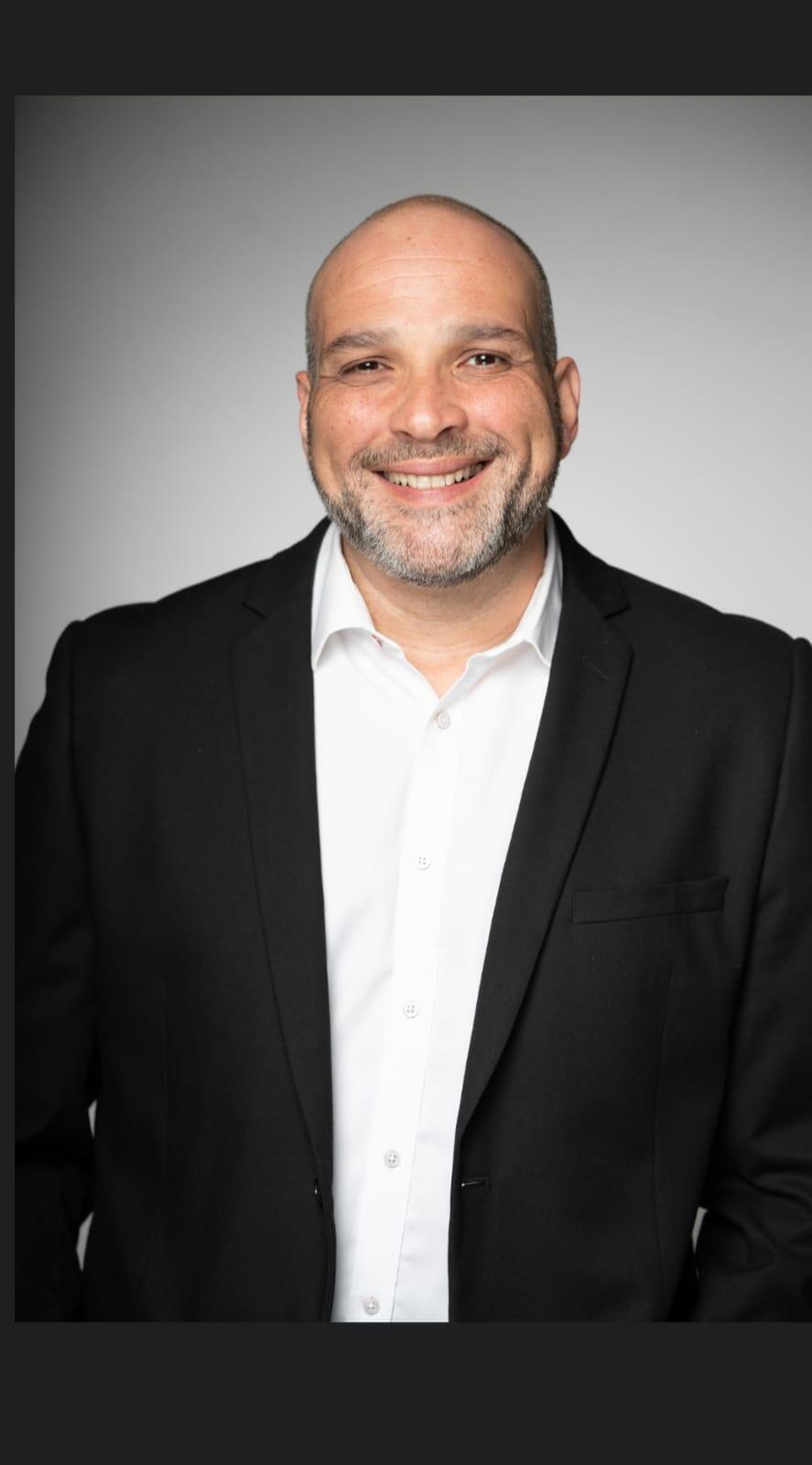 ערן בן בסט, מנכ"ל אבן קיסר 