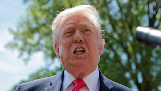 נשיא ארה"ב דונלד טראמפ 2 מדבר עם כתבים בבית הלבן 16.4.26