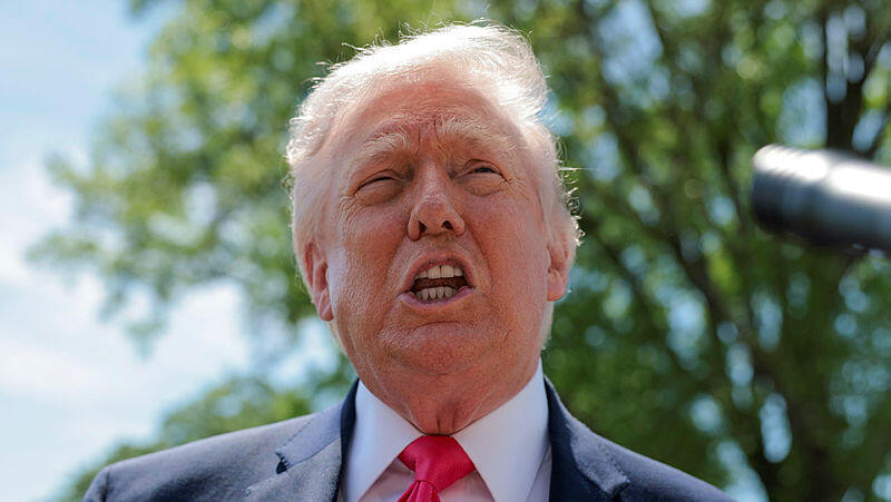 נשיא ארה"ב דונלד טראמפ 2 מדבר עם כתבים בבית הלבן 16.4.26