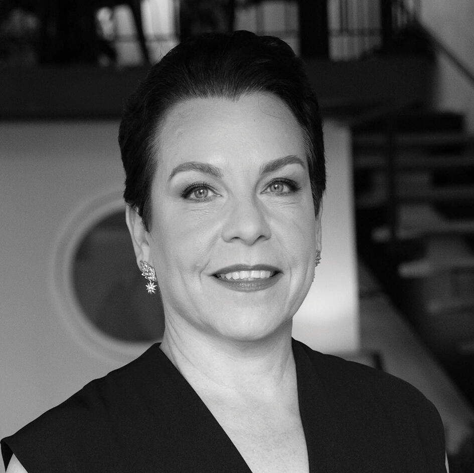 שרון רוזנברג, מנכ״לית, הפכה את ה.שטרן ל"מותג על" – Superbrands