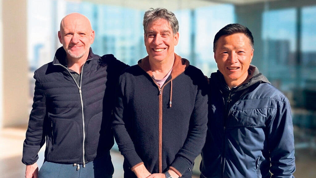 מוסף עצמאות מנהלים מייסדי Cylake וילסון שו , ניר צוק ו אהוד שמיר