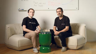 מוסף עצמאות מנהלים מייסדי Irregular דן להב ו עומר נבו