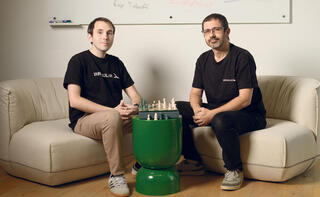 מוסף עצמאות מנהלים מייסדי Irregular דן להב ו עומר נבו