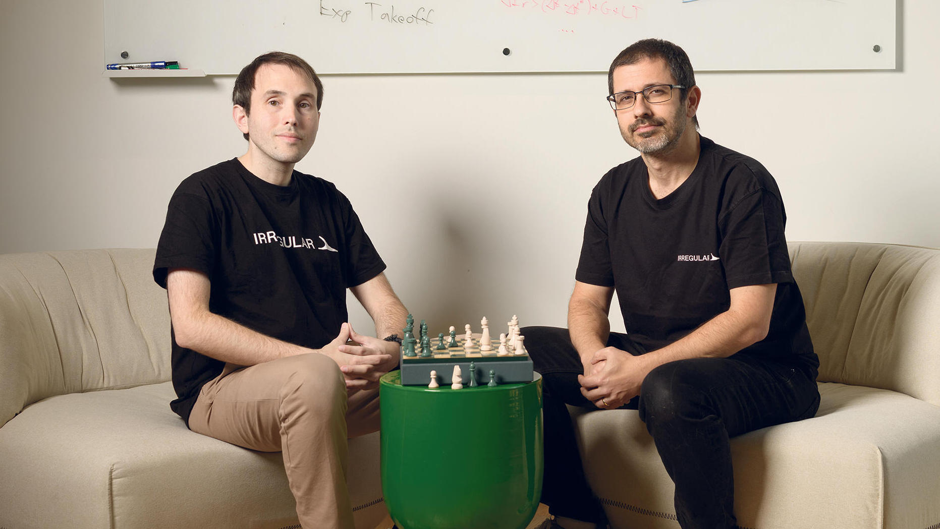 מוסף עצמאות מנהלים מייסדי Irregular דן להב ו עומר נבו