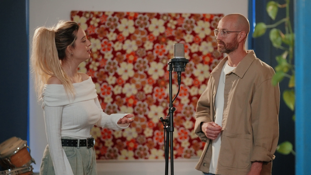 ג'ימביי ג'יי ונונו מבצעים את "הייתי נער"