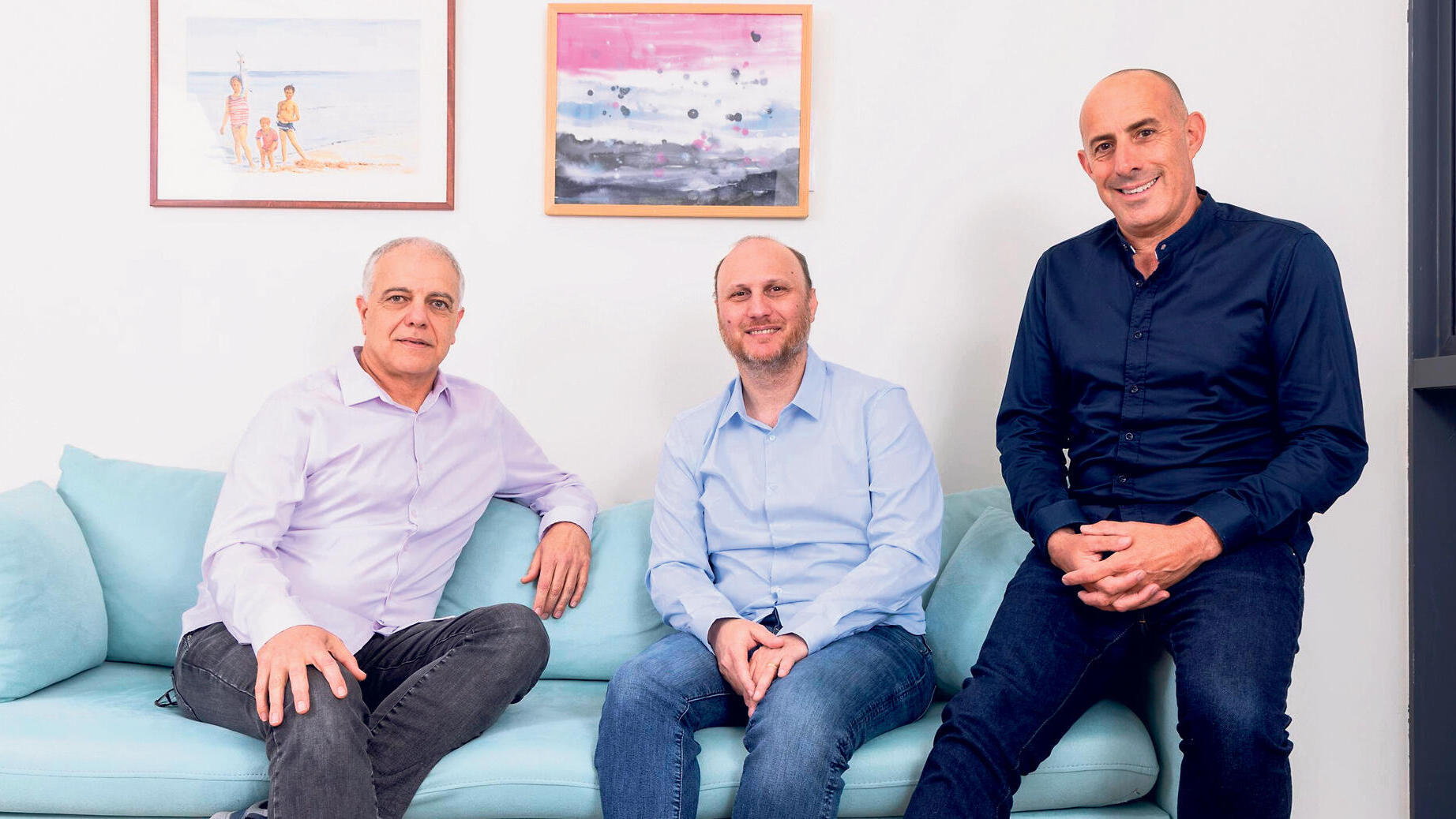 מוסף עצמאות מנהלים  מייסדי Quantum Art פרופ' רועי עוזרי , ד"ר טל דוד ו ד"ר עמית בן קיש