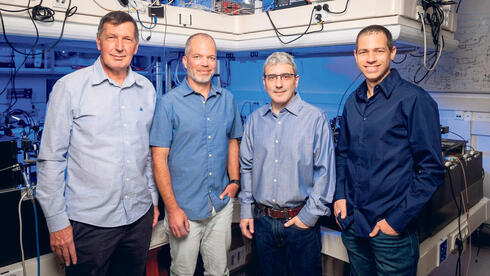 חברת Q Factor: בחוד האטומי של המחשוב הקוונטי