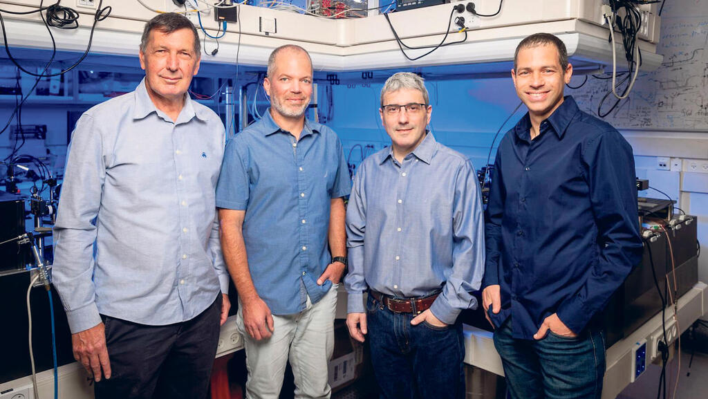 מוסף עצמאות מנהלים מייסדי Q Factor פרופ' עופר פירסטנברג , פרופ' יואב שגיא , ד"ר גיא רז ו פרופ' ניר דודזון