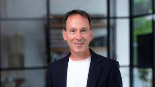 יאיר טל מנכ"ל אותנטיקס עוזב