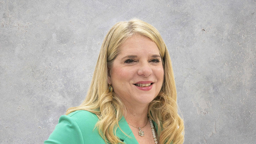 עו"ד דנה דרזנין 