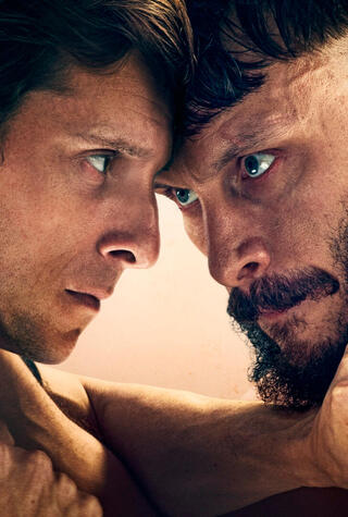 פנאי גאד מימין וג’רמי בל ב חצי אדם  סדרה חדשה  Half Man