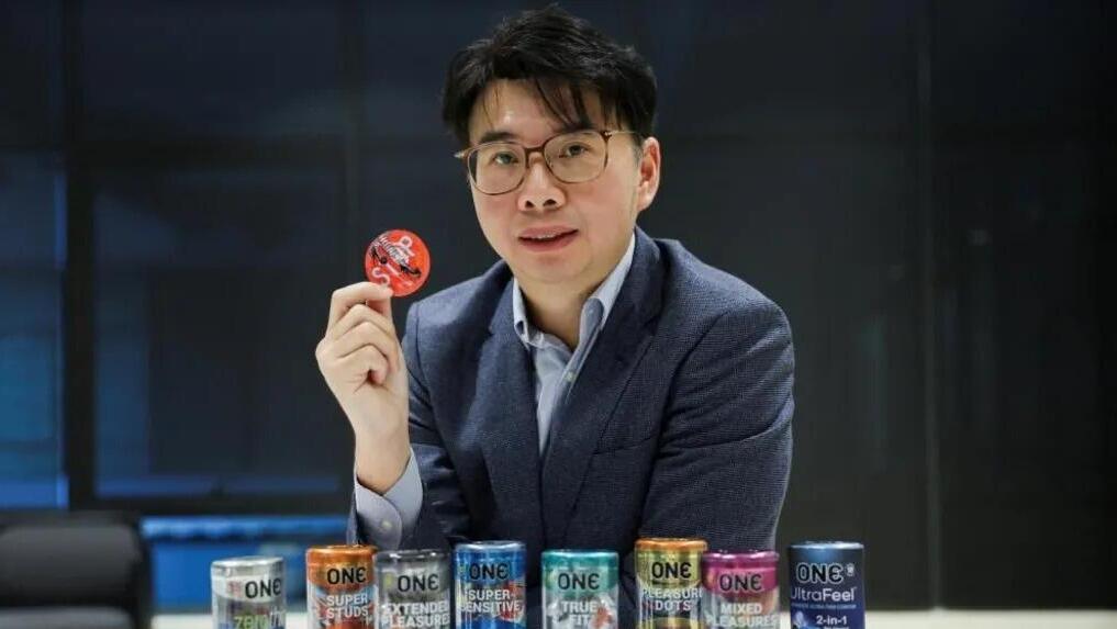 מנכ"ל חברת קרקס Karex קונדומים מלזיה גו מיאה קיאט Goh Miah Kiat