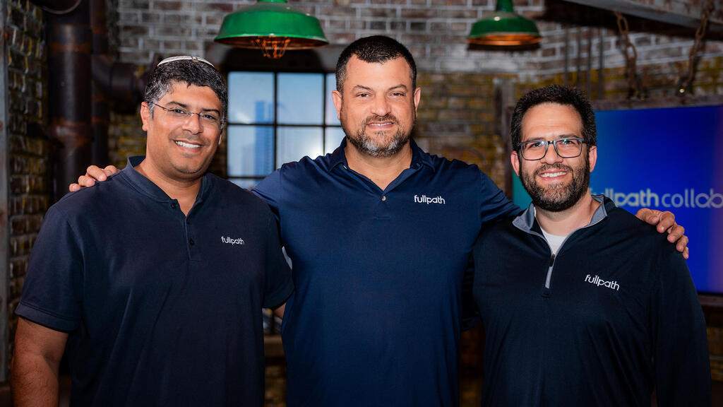 חברת פולפאת׳ מימין ישי גולדשטיין , אהרן הורביץ ו אליאב משה