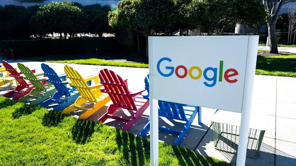 מטה גוגל במאונטיין וויו קליפורניה Google