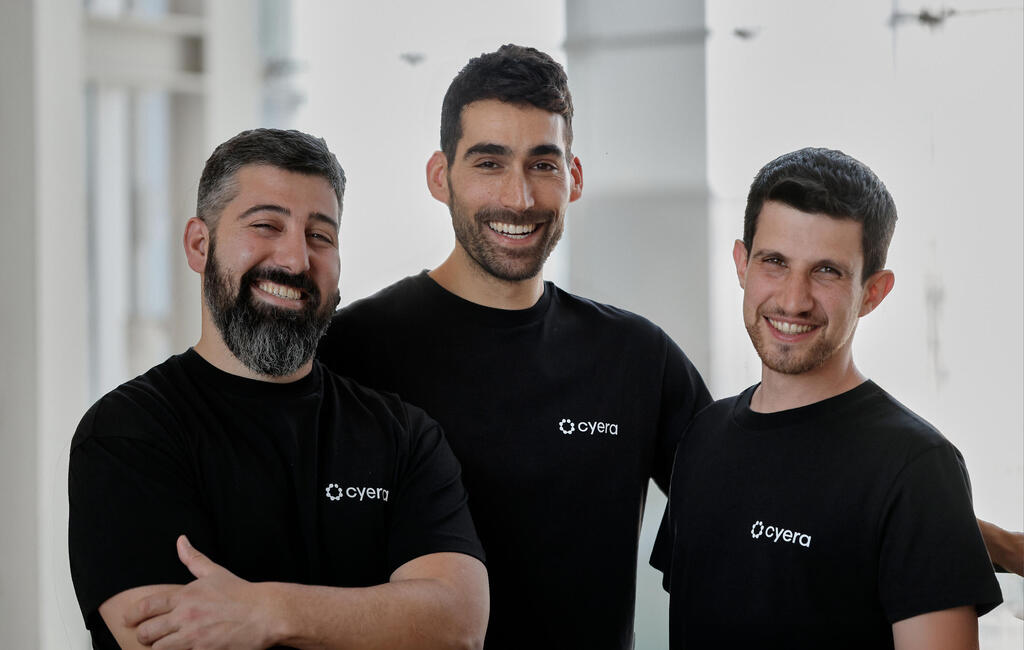 מייסדי cyera מימין יונתן איתי תמר בר אילן ו יותם שגב