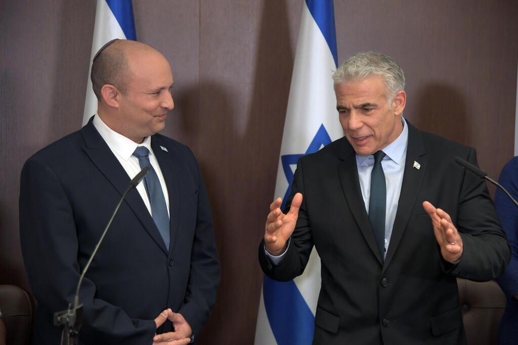 יאיר לפיד ונפתלי בנט. מתאחדים למפלגה משותפת