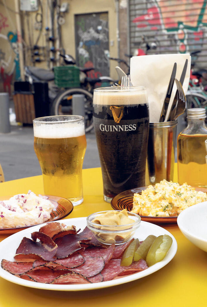 פנאי מסעדה חמארה דה פיג'וטו בפלורנטין