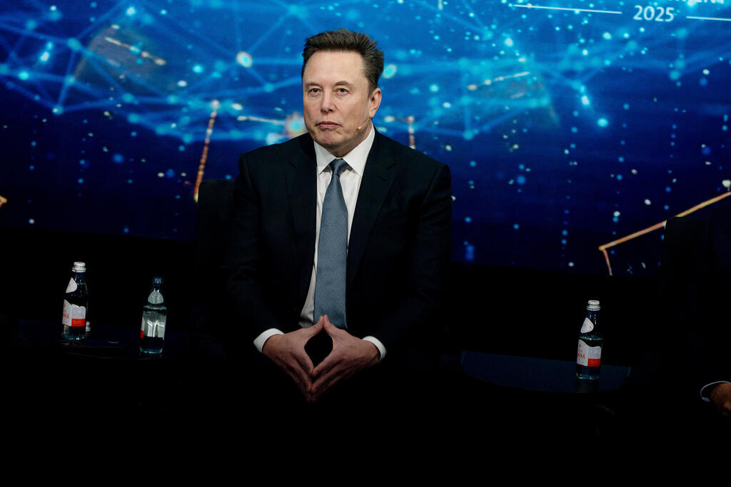 Elon Musk. (Photo: Stefani Reynolds/Bloomberg) אילון מאסק איש עסקים יזם משקיע ומשפיען