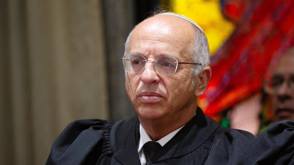 השופט נעם סולברג. הכרעה משפטית שאין מנוס ממנה (צילום: אלכס קולומויסקי) נעם סולברג שופט בית ה משפט ה עליון