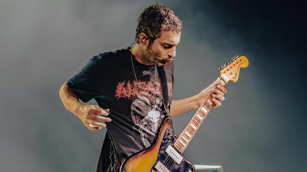 דודו טסה בהופעה