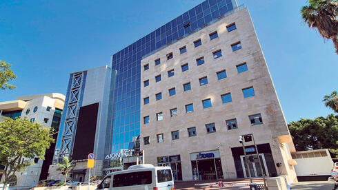 רגע לפני החתימה, שגרירות הודו ביטלה עסקה ברמת החייל