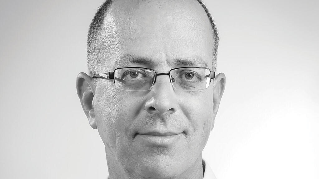 רונן בר שלום, מנכ״ל, הפך את אמריקן קומפורט ל"מותג על" – Superbrands