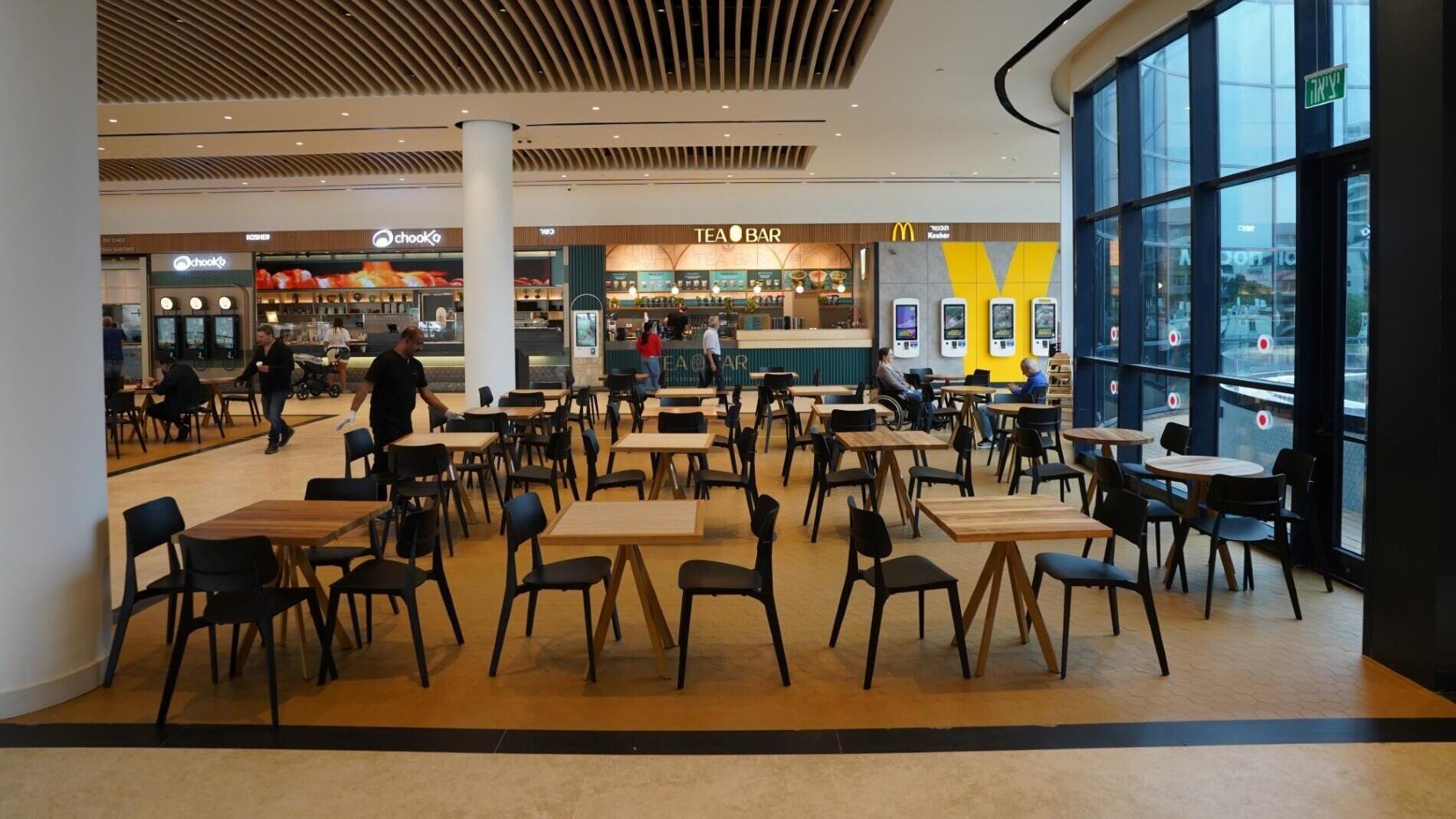 מתחם אוכל חדש קניון עופר רמת אביב מליסרון