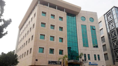 רגע לפני החתימה, שגרירות הודו ביטלה עסקה ברמת החייל