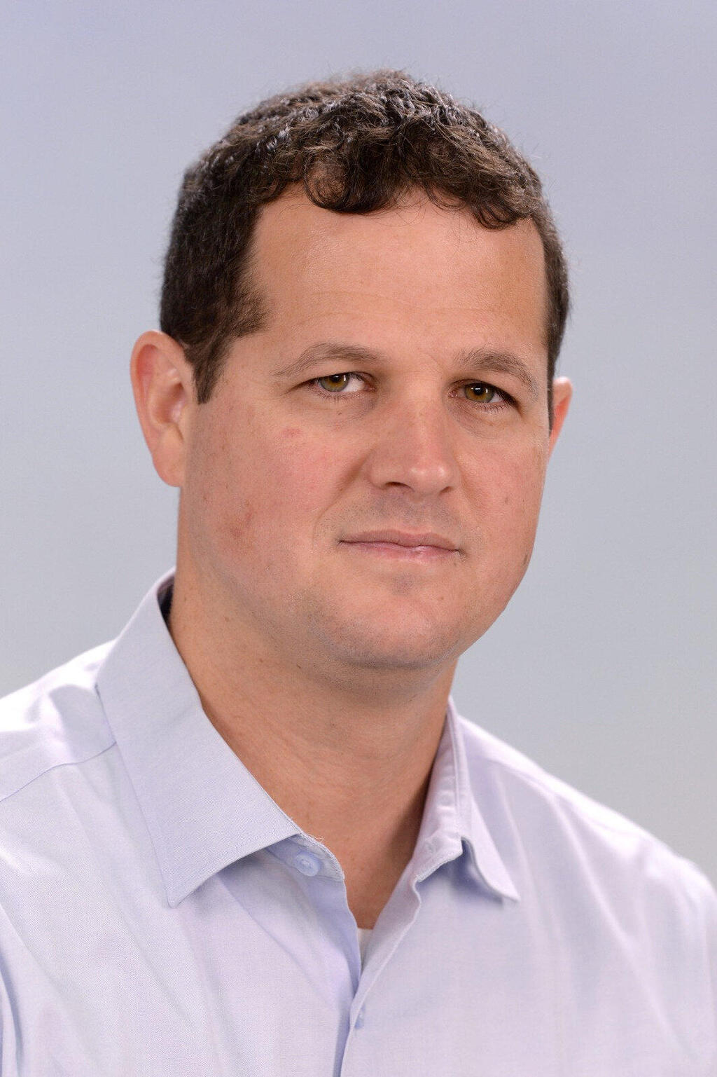 רידניק. "בחייך, מוטי", הזהיר את בבצ'יק, "מטרתך זה להוריד מחירים, לא לעשות מה שבחברות רוצים"