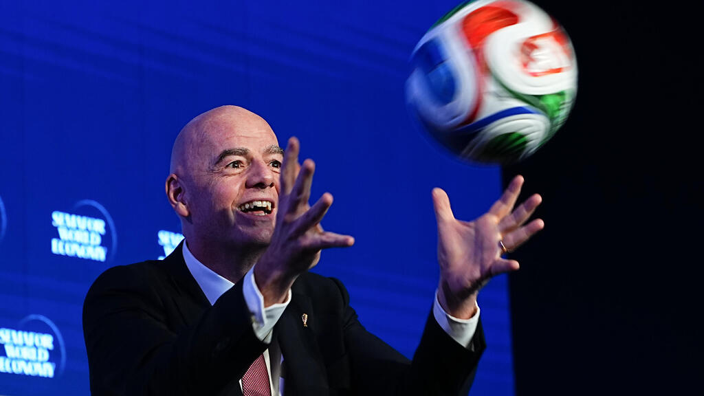 נשיא פיפ"א ג'יאני אינפנטינו כדורגל אפריל 2026