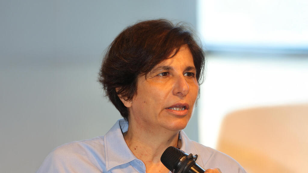 מיכל כהן הממונה על התחרות (צילום: יריב כץ) כנס האנרגיה 2025 - מיכל כהן הממונה על התחרות