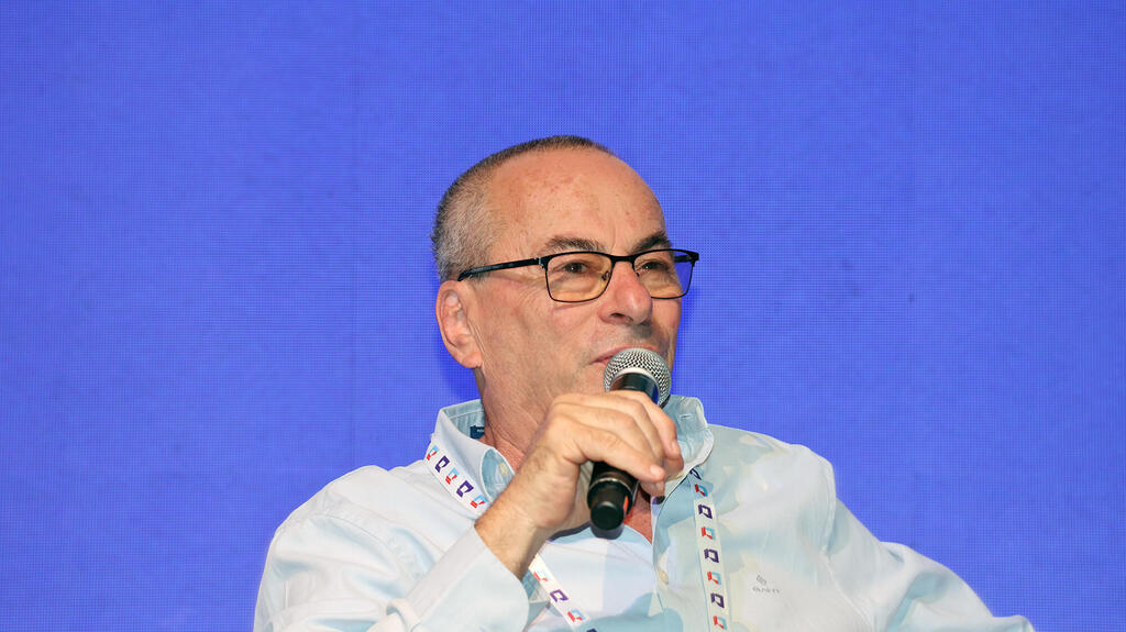 כנס מרכז הנדל"ן 2026 - פאנל קבינט הדיור - רוני בריק נשיא התאחדות הקבלנים בוני הארץ