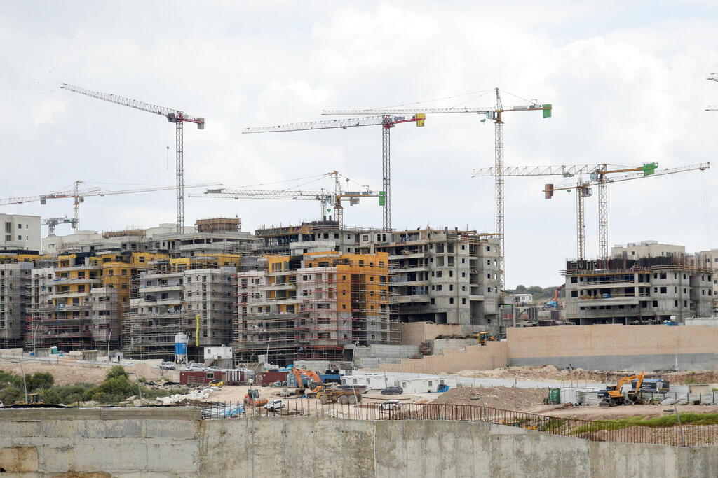 בנייה חדשה בית שמש שכונת רמת בית שמש ד רחוב רב פפא שכונה חרדית ב פיתוח