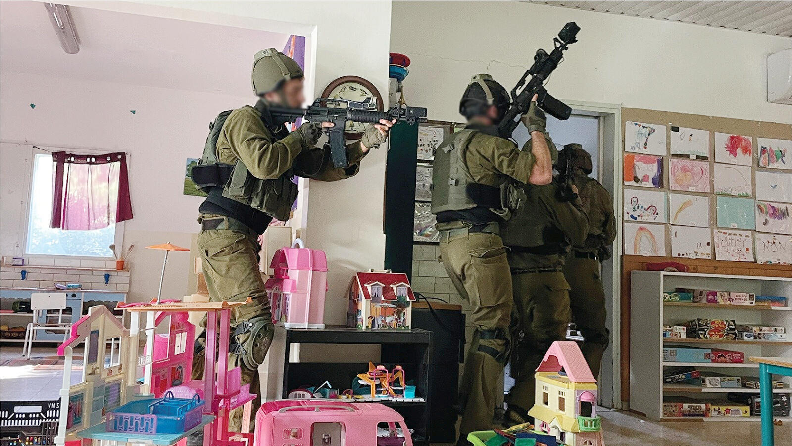סימולציית לחימה באתר של בגירה