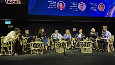 "מה זה עניינו של הציבור כמה אנחנו מרוויחים?": היקום המקביל של סוכני הביטוח