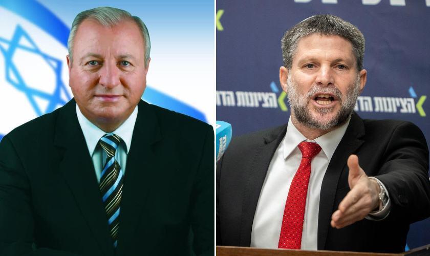שר האוצר בצלאל סמוטריץ' ויו"ר הטוטו שבתאי צור