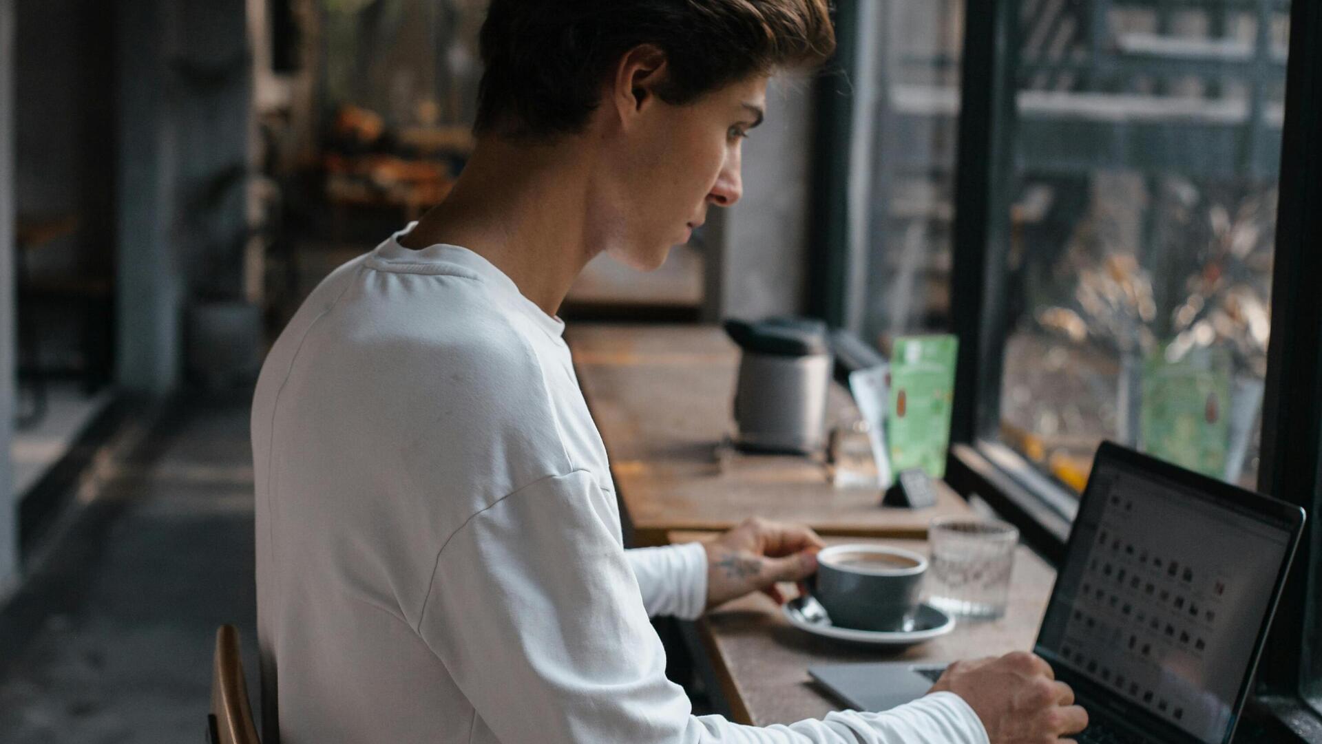 פיוניר ו Upwork מאריכות את שיתוף הפעולה ביניהן לאחר 15 שנות פעילות משותפת