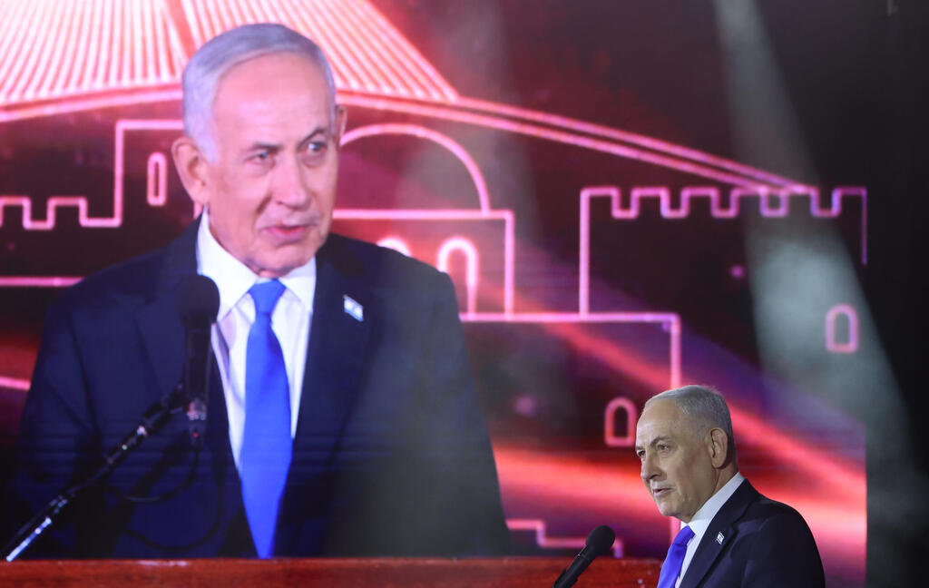 נתניהו. אלוף העולם בלזהות ראשון, אבל לא עושה עם זה כלום. להגיד "אמרתי לכם" זו לא מנהיגות