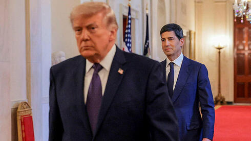 צילום: REUTERS/Jonathan Ernst טראמפ: "וורש מתמודד עם מועצת נגידים עויינת"; תנועה קלה בדולר, מעל 2.99 שקלים