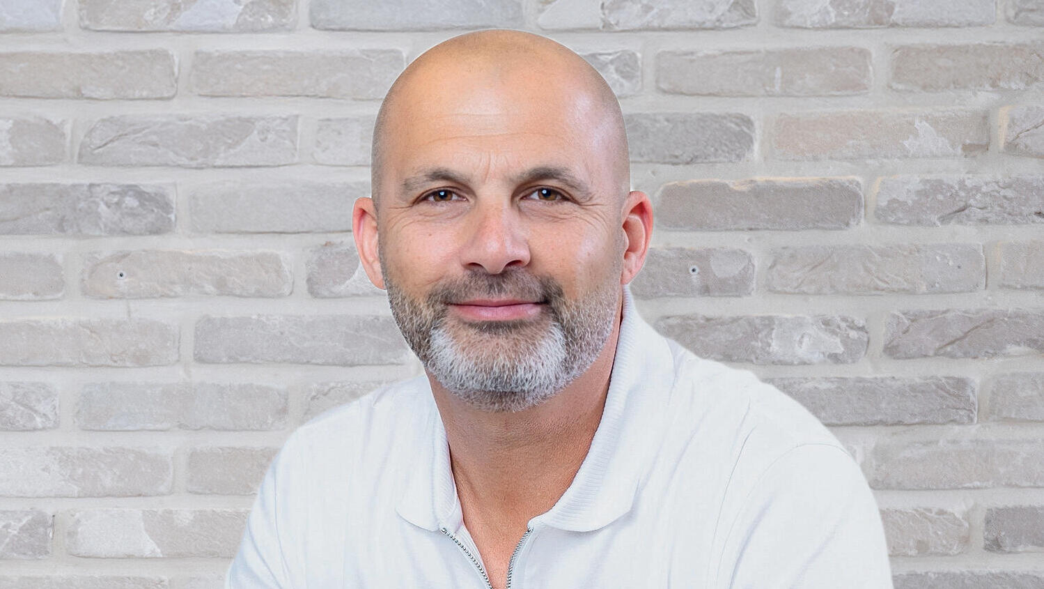 צחי נחמיאס מנכ"ל משותף ב מגה אור