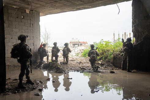 IDF soldiers operating in Lebanon. IDF soldiers operating in Lebanon.