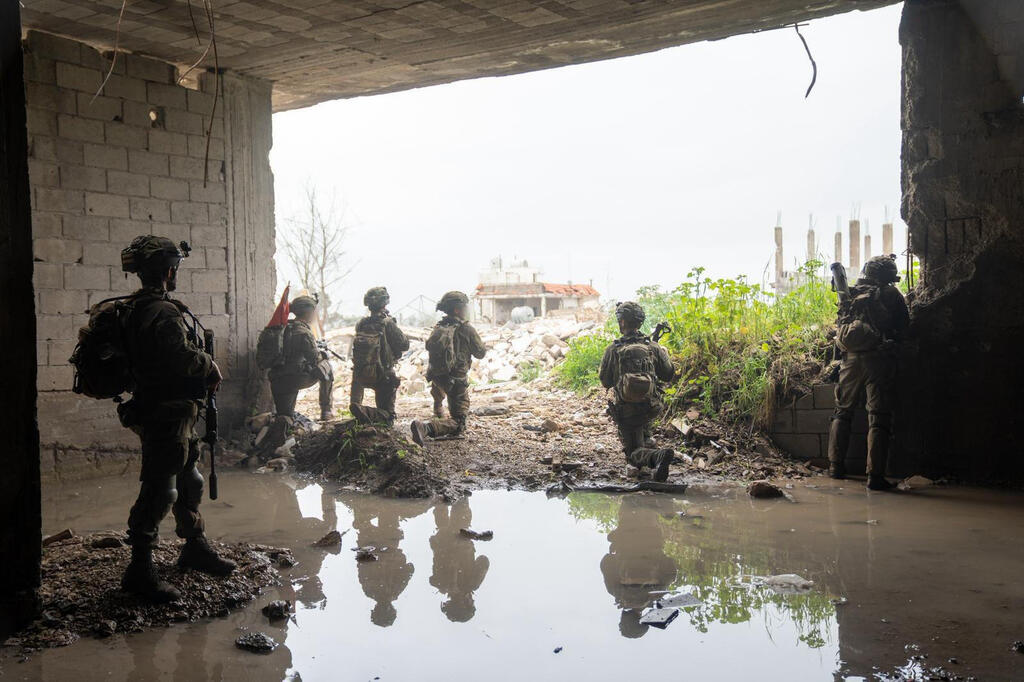 IDF soldiers operating in Lebanon. (Photo: IDF) חיילי צה"ל בדרום לבנון פעילות כוח כוחות קרב חטיבתי חטיבה גולני פיקוד אוגדה 36