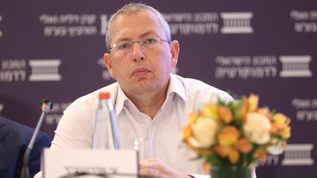 מנהל רשות המסים שי אהרונוביץ'. יותר קל לחוקק מיסוי חברות מיחידים (צילום: עודד קרני) כנס אלי הורביץ לכלכלה וחברה מנהל רשות המסים שי אהרונוביץ'