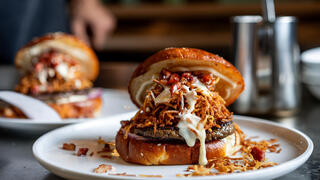 המבורגר סטיקי איקי איקי טוסום מודיעין Twosome burger