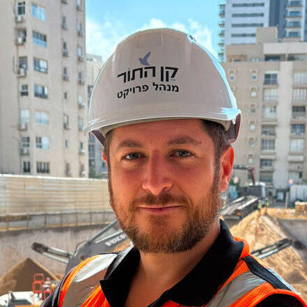 תומר לוין