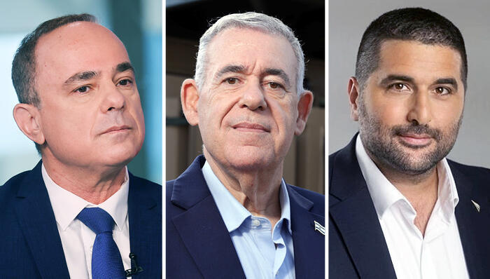 מנהל רשות החברות רועי כחלון, יו"ר התע"א בועז לוי ויו"ר רפאל יובל שטייניץ. הנפקת רפאל מחוץ לבורסה תצמצם פער מול תע"א (צילומים: אוראל כהן, יריב כץ) מימין ראש רשות החברות רועי כחלון יו"ר התע"א בועז לוי ויו"ר רפאל יובל שטייניץ