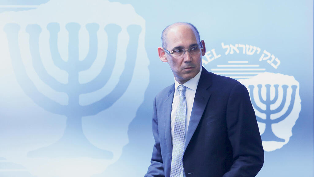 נגיד בנק ישראל אמיר ירון (צילום: אלכס קולומויסקי) אמיר ירון נגיד בנק ישראל מסיבת עיתונאים