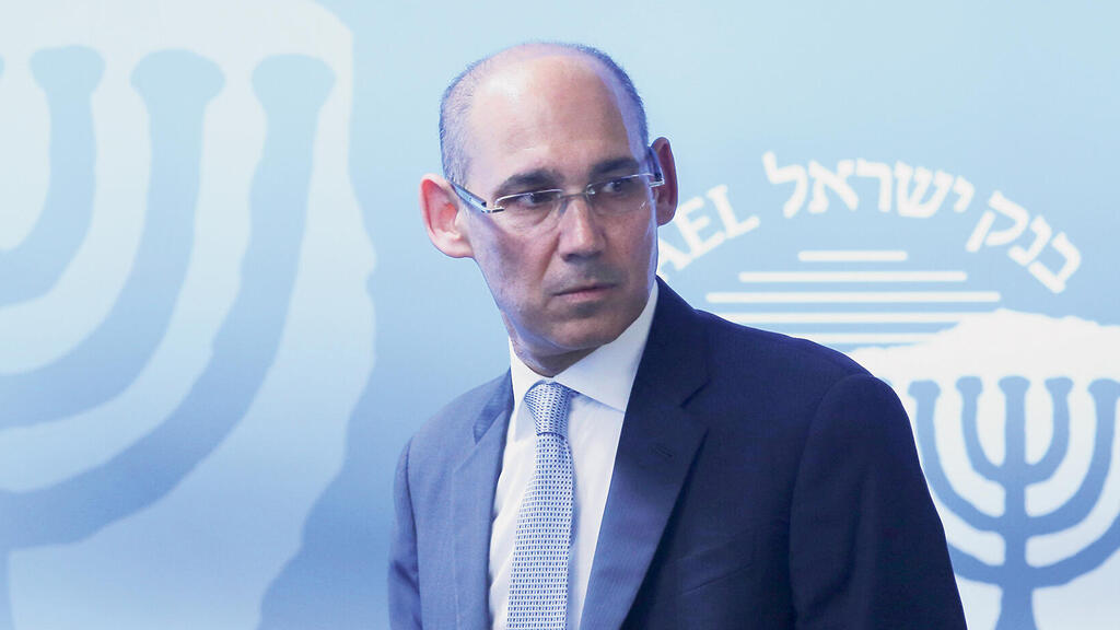נגיד בנק ישראל אמיר ירון. זינוק של 24% בהיקף המשכנתאות לעומת יוני אשתקד (צילום: אלכס קולומויסקי) אמיר ירון נגיד בנק ישראל מסיבת עיתונאים