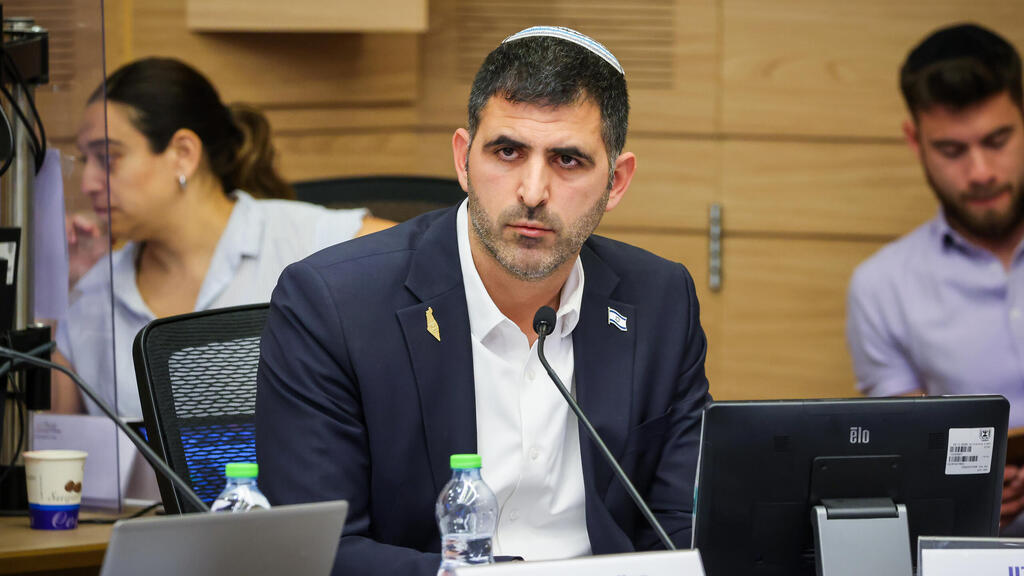 שר התקשורת שלמה קרעי (צילום: נועם מושקוביץ/דוברות הכנסת) שר התקשורת שלמה קרעי בדיון בוועדת התקשורת